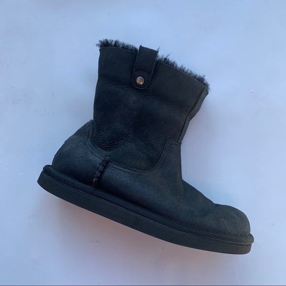 Ugg Haydee Black Strap Boots Size 6 - Picture 9 of 9